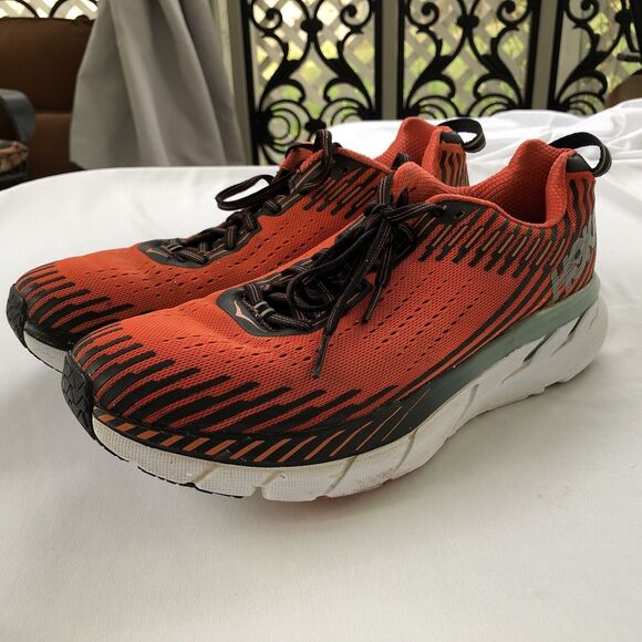HOKA ONE ONE Time To Fly Men’s 8.5 Clifton 5 Running Shoes main image 10